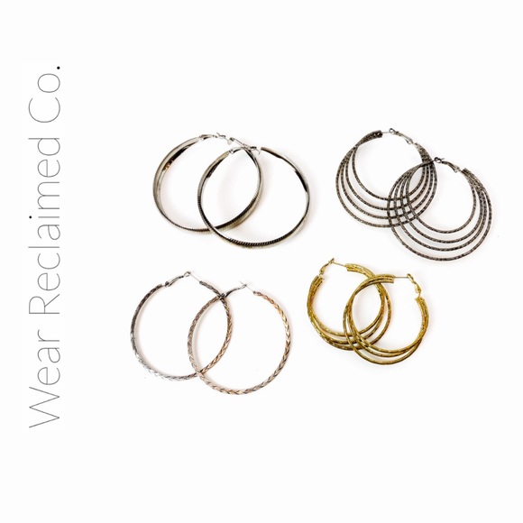 🛍3/$30 - 4 Sets of Gold & Silver Hoop Earrings